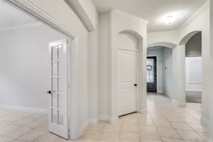 10801 Brownwood Pl, McKinney, TX 75071 - Photo 9