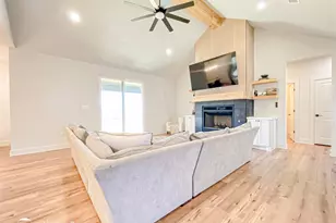 6818 Windmill Grass Ln, Abilene, TX 79606 - Photo 5