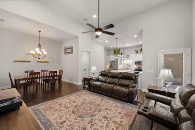 1025 Birds Fort Trail, Arlington, TX 76005 - Photo 19