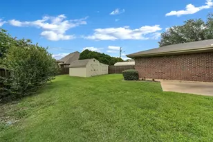 1631 Idlewood Dr, Sherman, TX 75092 - Photo 21