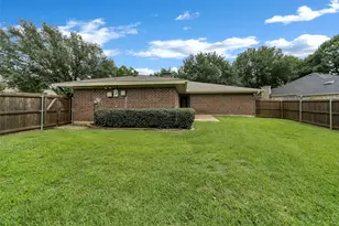 1631 Idlewood Dr, Sherman, TX 75092 - Photo 23
