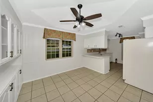 1631 Idlewood Dr, Sherman, TX 75092 - Photo 9