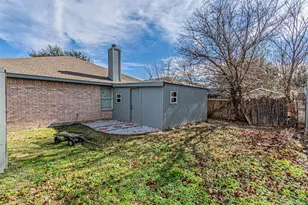 875 Grace Ln, Irving, TX 75061 - Photo 37