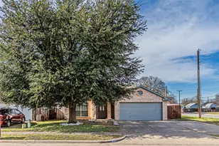 875 Grace Ln, Irving, TX 75061 - Photo 1