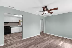 2512 Rainey St, Greenville, TX 75401 - Photo 9