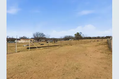 107 Private Road 3421, Bridgeport, TX 76426 - Photo 31