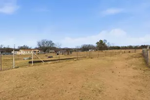 107 Private Rd 3421, Bridgeport, TX 76426 - Photo 31