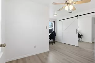 107 Private Rd 3421, Bridgeport, TX 76426 - Photo 17