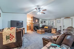 13589 Sam Reynolds Rd, Justin, TX 76247 - Photo 9