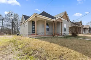 1237 Bonham St, Paris, TX 75460 - Photo 1