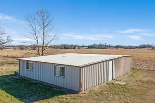 4060 Cr 36220, Sumner, TX 75486 - Photo 33