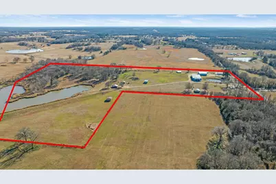 4060 Cr 36220, Sumner, TX 75486 - Photo 1