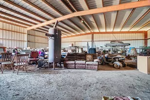4060 Cr 36220, Sumner, TX 75486 - Photo 29