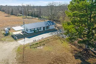 4060 Cr 36220, Sumner, TX 75486 - Photo 7