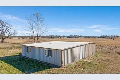 4060 Cr 36220, Sumner, TX 75486 - Photo 33