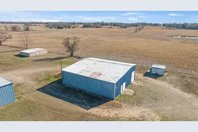 4060 Cr 36220, Sumner, TX 75486 - Photo 33