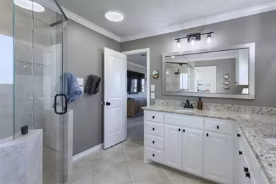 401 Kiowa Drive W, Gainesville, TX 76240 - Photo 17