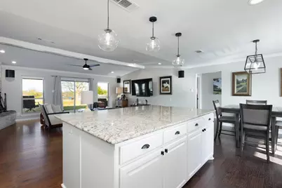 401 Kiowa Drive W, Gainesville, TX 76240 - Photo 11