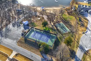 401 Kiowa Dr W, Gainesville, TX 76240 - Photo 39