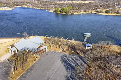 401 Kiowa Drive W, Gainesville, TX 76240 - Photo 37