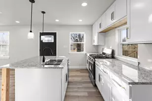 1909 Wiseman Ave, Fort Worth, TX 76105 - Photo 5