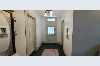 910 Baird Street, Cleburne, TX 76033 - Photo 21