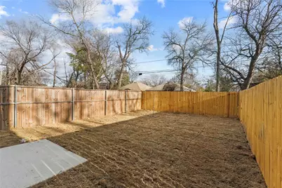 2618 Birmingham Avenue, Dallas, TX 75215 - Photo 17