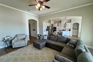 1057 Mickelson Dr, Granbury, TX 76048 - Photo 9