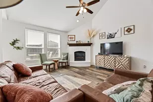 1120 Friesian Ln, Aubrey, TX 76227 - Photo 7