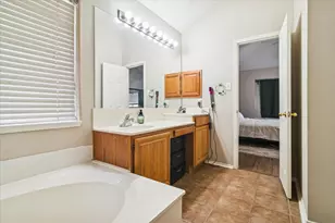 3204 Trailwood Ln, Flower Mound, TX 75028 - Photo 21