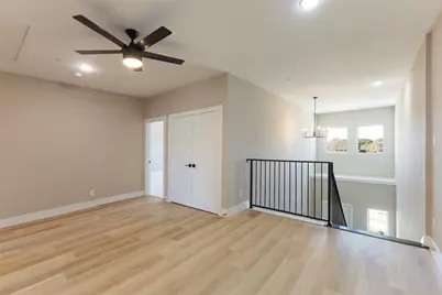 2370 Usman Drive, Irving, TX 75062 - Photo 9