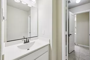 9848 Robinwoods Dr, Frisco, TX 75035 - Photo 31