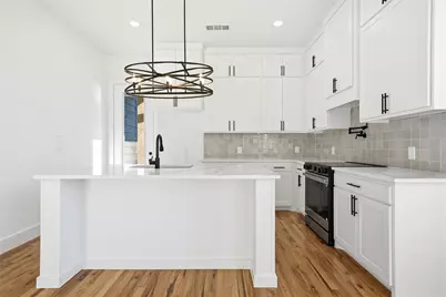 104 Francis Street, Hillsboro, TX 76645 - Photo 5