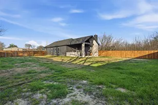 104 Francis St, Hillsboro, TX 76645 - Photo 15