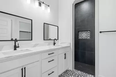 104 Francis Street, Hillsboro, TX 76645 - Photo 9