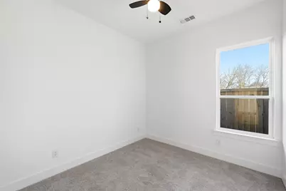 104 Francis Street, Hillsboro, TX 76645 - Photo 13