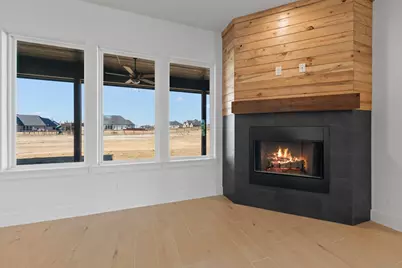 417 Collum View, Azle, TX 76020 - Photo 13