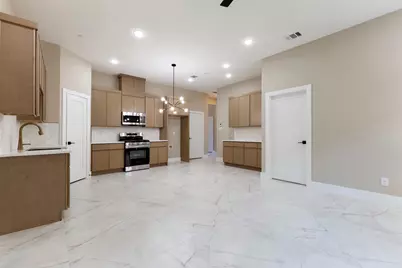 2374 Usman Drive, Irving, TX 75062 - Photo 3