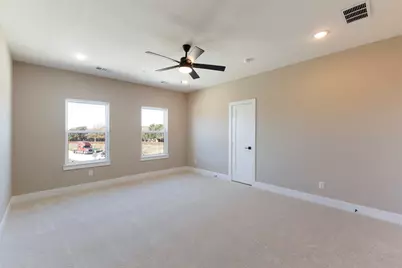 2374 Usman Drive, Irving, TX 75062 - Photo 11