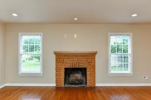 3516 Rashti Ct, Fort Worth, TX 76109 - Photo 5