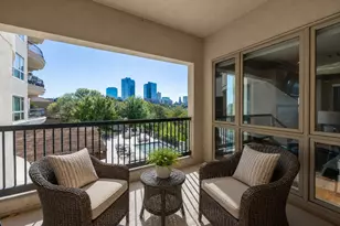 501 Samuels Ave, Fort Worth, TX 76102 - Photo 1
