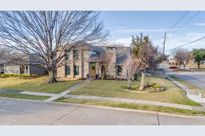 2037 Espinosa Drive, Carrollton, TX 75010 - Photo 29