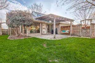 2037 Espinosa Dr, Carrollton, TX 75010 - Photo 27