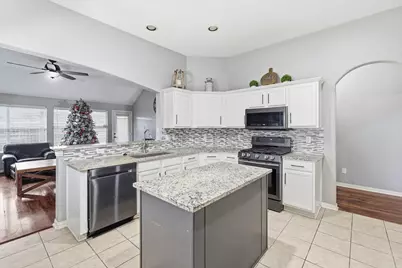 5403 Lavaca Road, Grand Prairie, TX 75052 - Photo 3