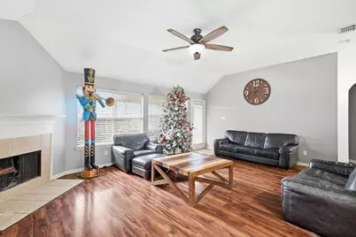 5403 Lavaca Road, Grand Prairie, TX 75052 - Photo 17