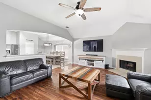 5403 Lavaca Rd, Grand Prairie, TX 75052 - Photo 9