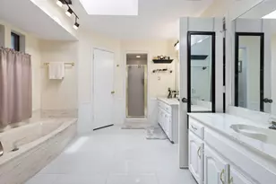 4525 Meadowview Dr, Mesquite, TX 75150 - Photo 9