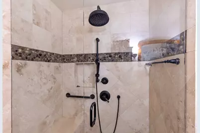 4907 Millsprings Court, Arlington, TX 76017 - Photo 15