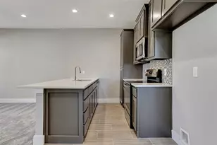 1304 Country Rd, Whitesboro, TX 76273 - Photo 11