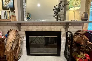 2104 Victoria Rd, Carrollton, TX 75007 - Photo 5